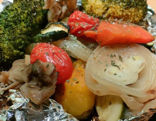 石窯でじっくりと焼き上げた窯焼き野菜