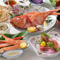 บริการจัดส่งอาหารท้องถิ่นสดใหม่ที่เปลี่ยนไปตามฤดูกาล