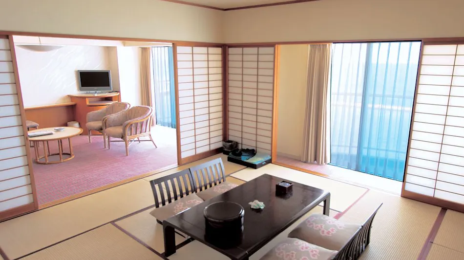 Irago Resort & Convention Hotel (formerly Irago Sea Park & Spa)