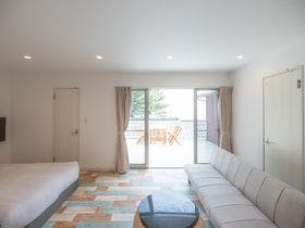 KAWAZU　BEACH　HOUSE　BLUE　MOON