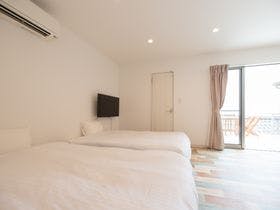 KAWAZU　BEACH　HOUSE　BLUE　MOON