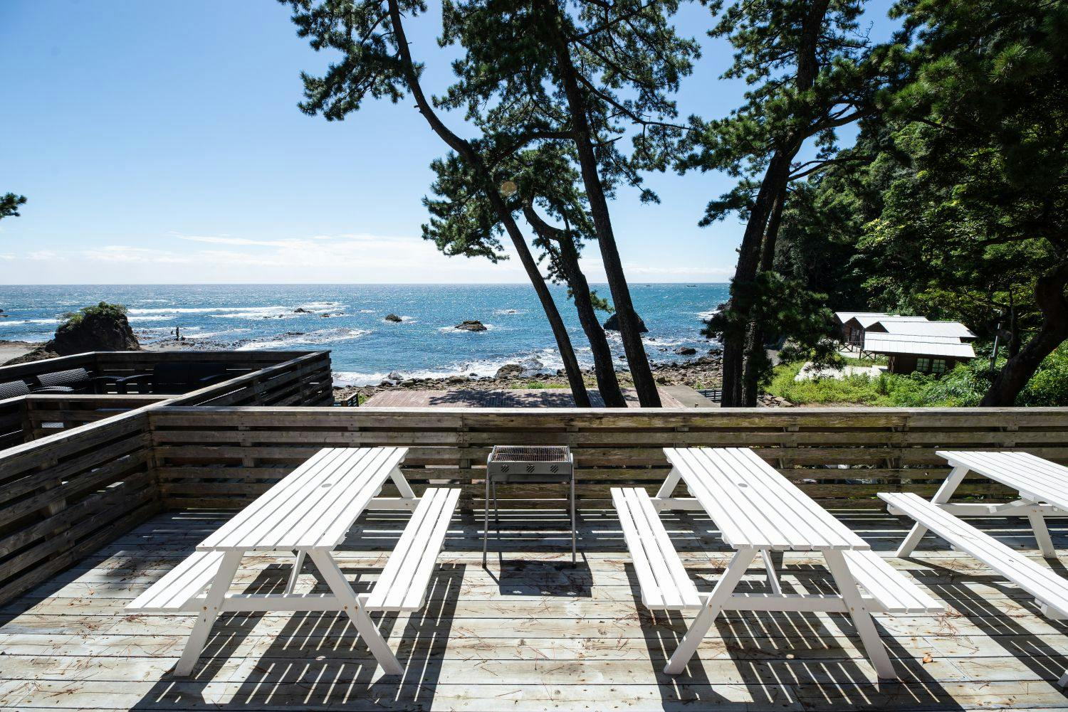 KAWAZU BEACH HOUSE BLUE MOON