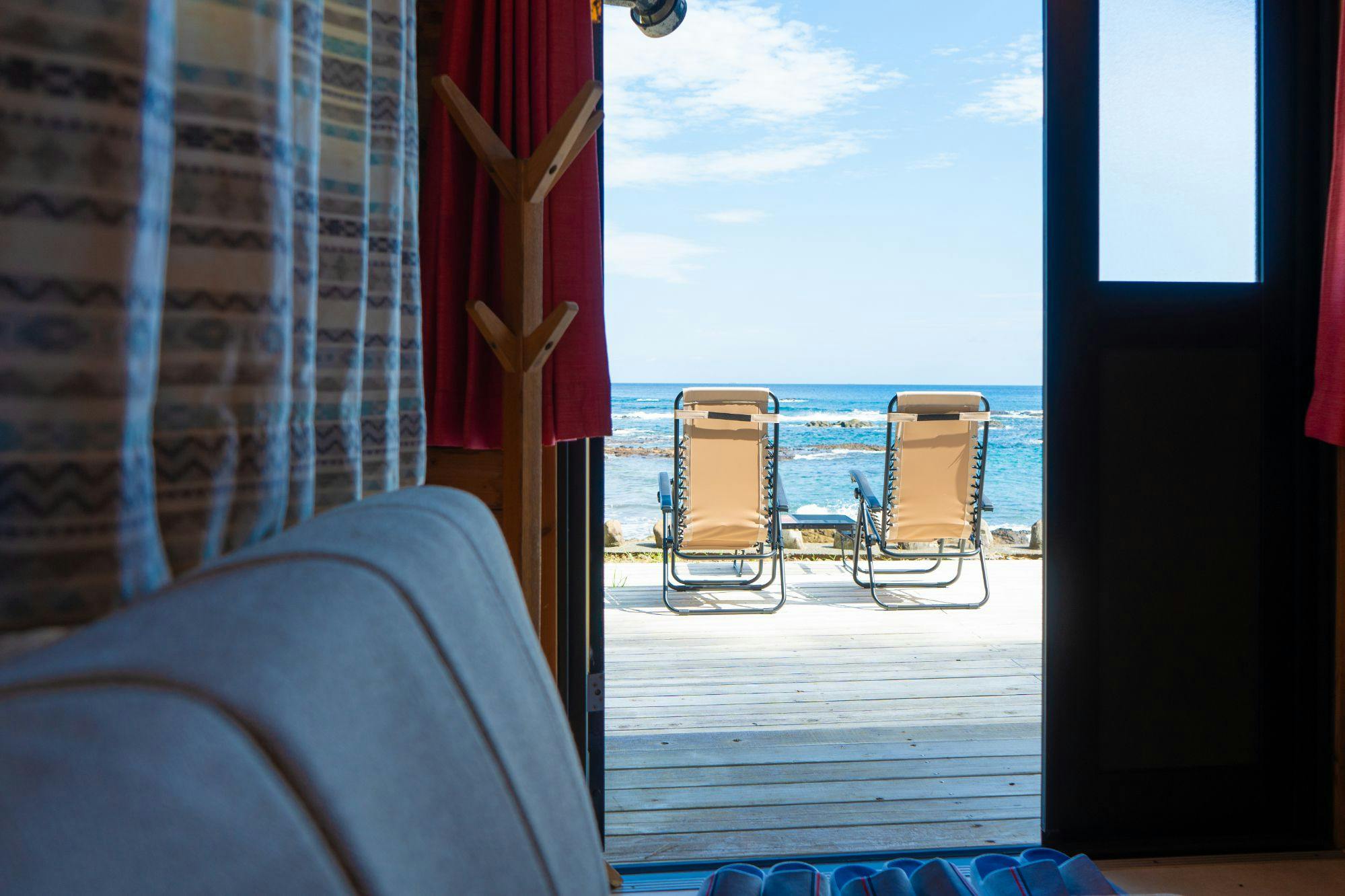 KAWAZU BEACH HOUSE BLUE MOON