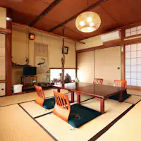 10+8 เสื่อทาทามิ สองห้อง◆เนื่องจากเป็นสองห้อง จึงกว้างขวาง