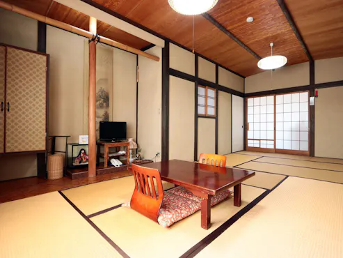 ห้องสไตล์ญี่ปุ่น 10 เสื่อทาทามิ◆รองรับได้สูงสุด 4 ท่าน!