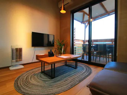 【ห้องพัก】บ้านรถพ่วง 01