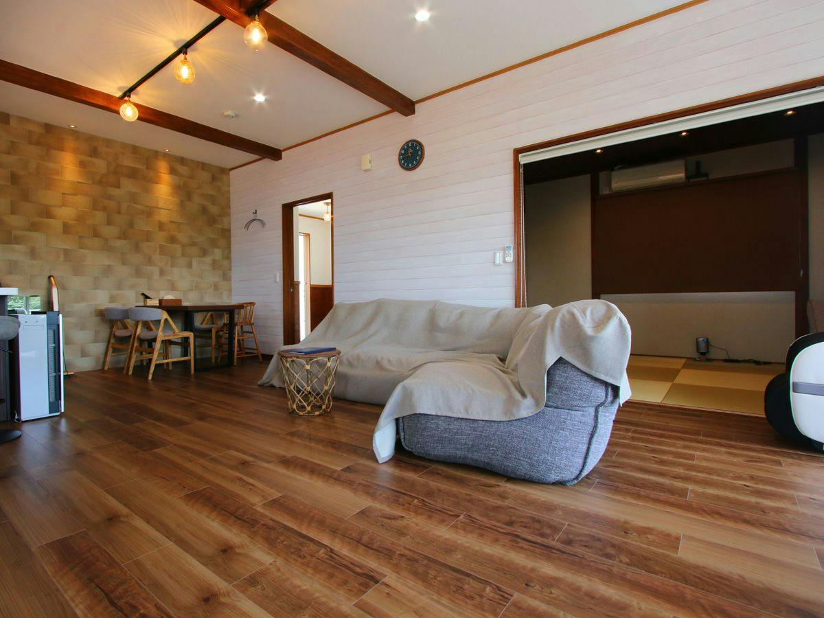 UKIUKI SEA RESORT