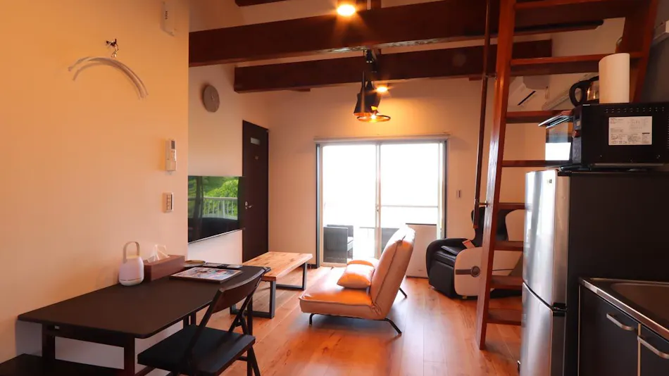 UKIUKI SEA RESORT
