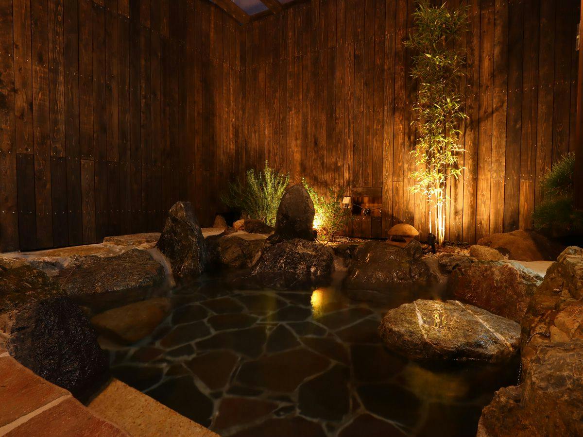 UKIUKI SEA RESORT