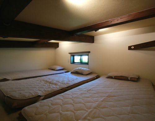 【ロフト】トレーラーハウス01