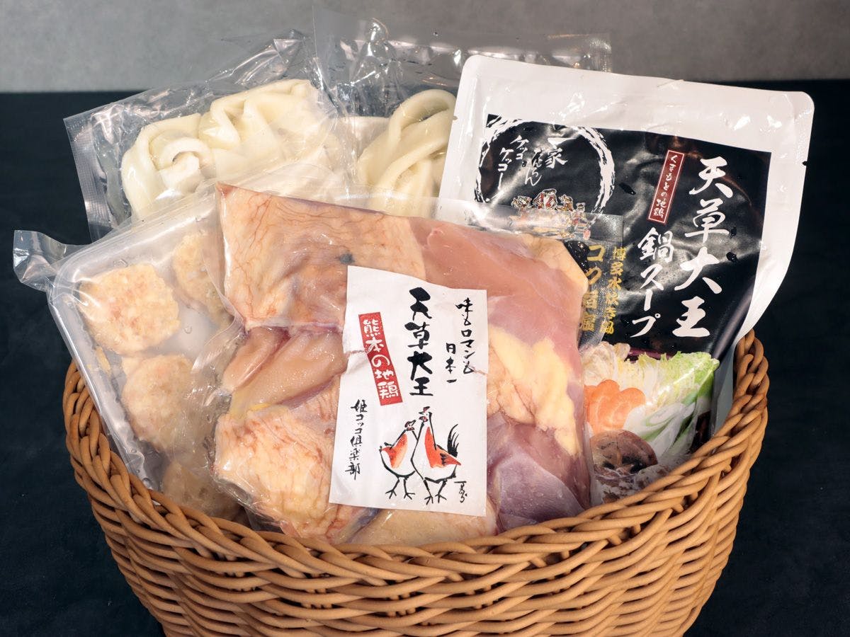 ชุดหม้อไฟเนื้อไก่ Amakusa Daio พร้อมกระดูก