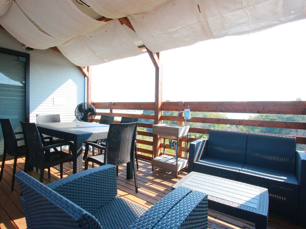 UKIUKI SEA RESORT