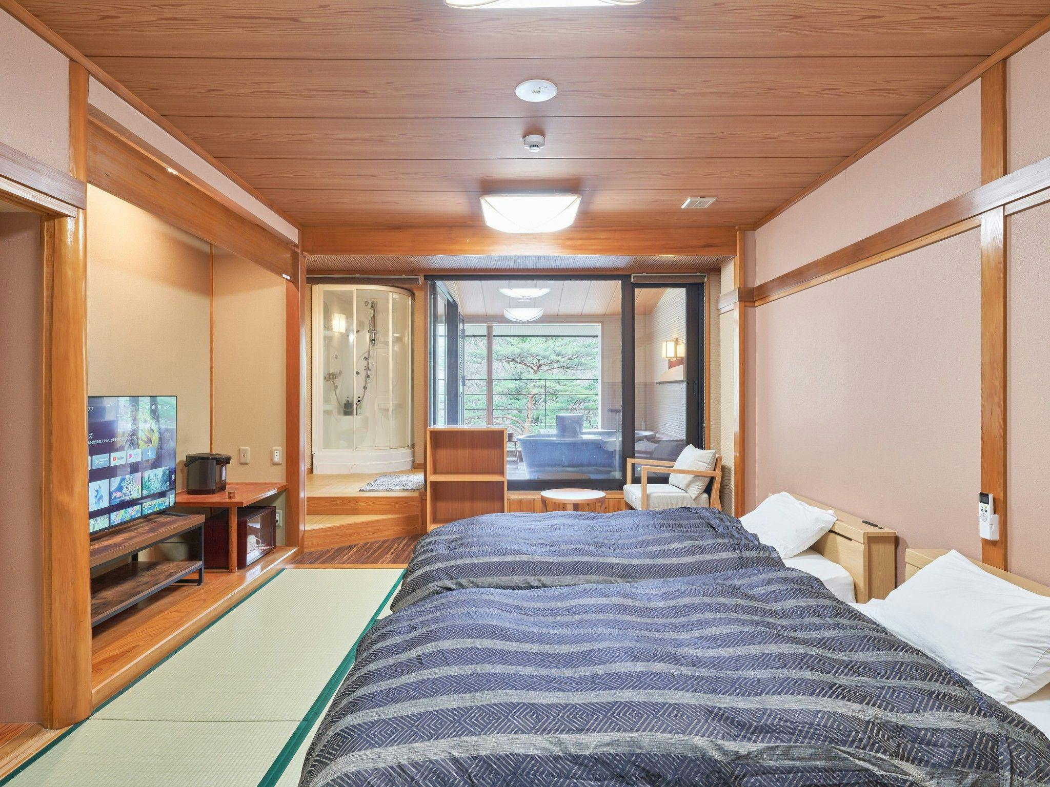 ทวิน 【อ่างอาบน้ำกลางแจ้งส่วนตัว】