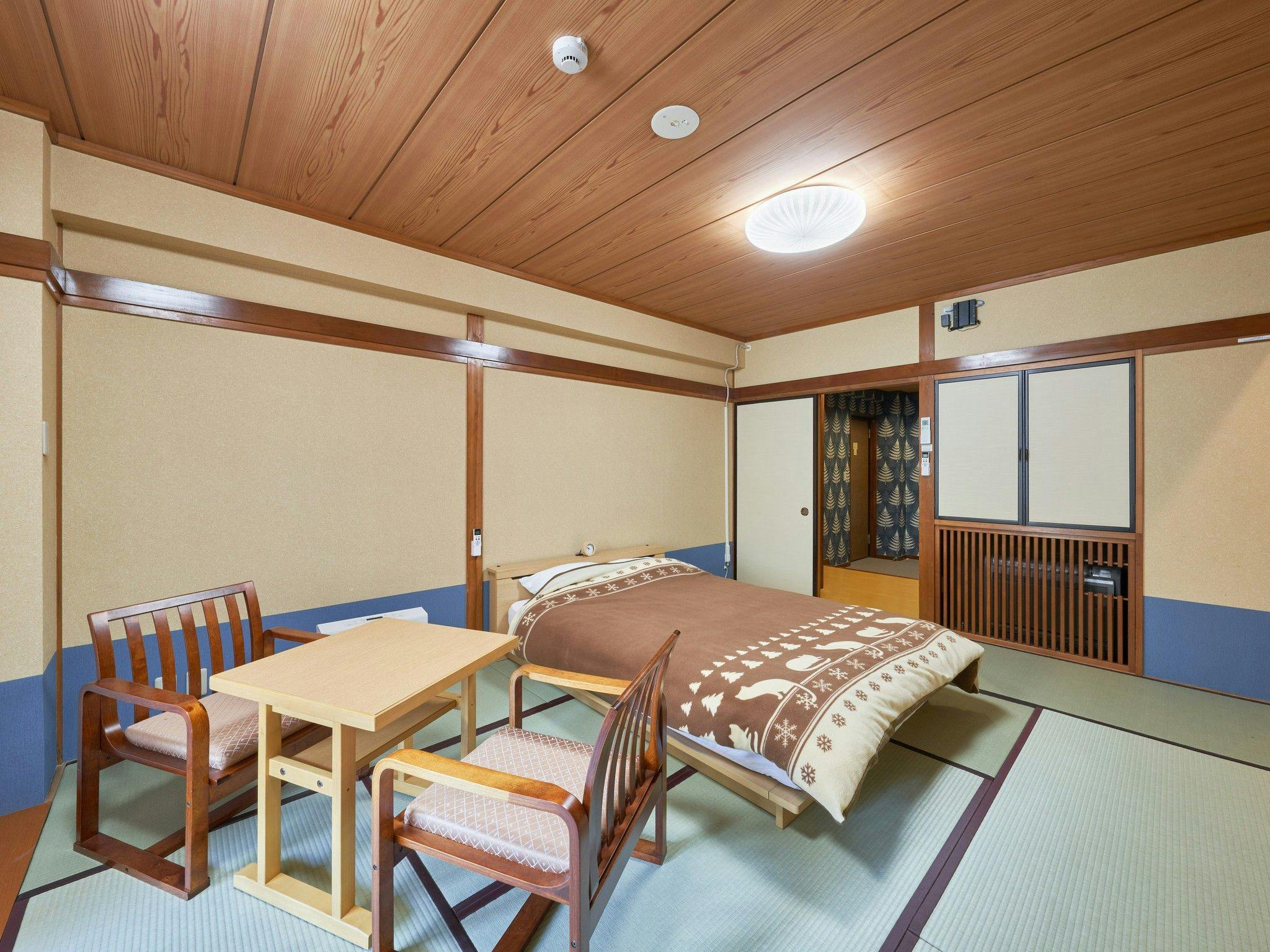 Nikko Garden Hotel