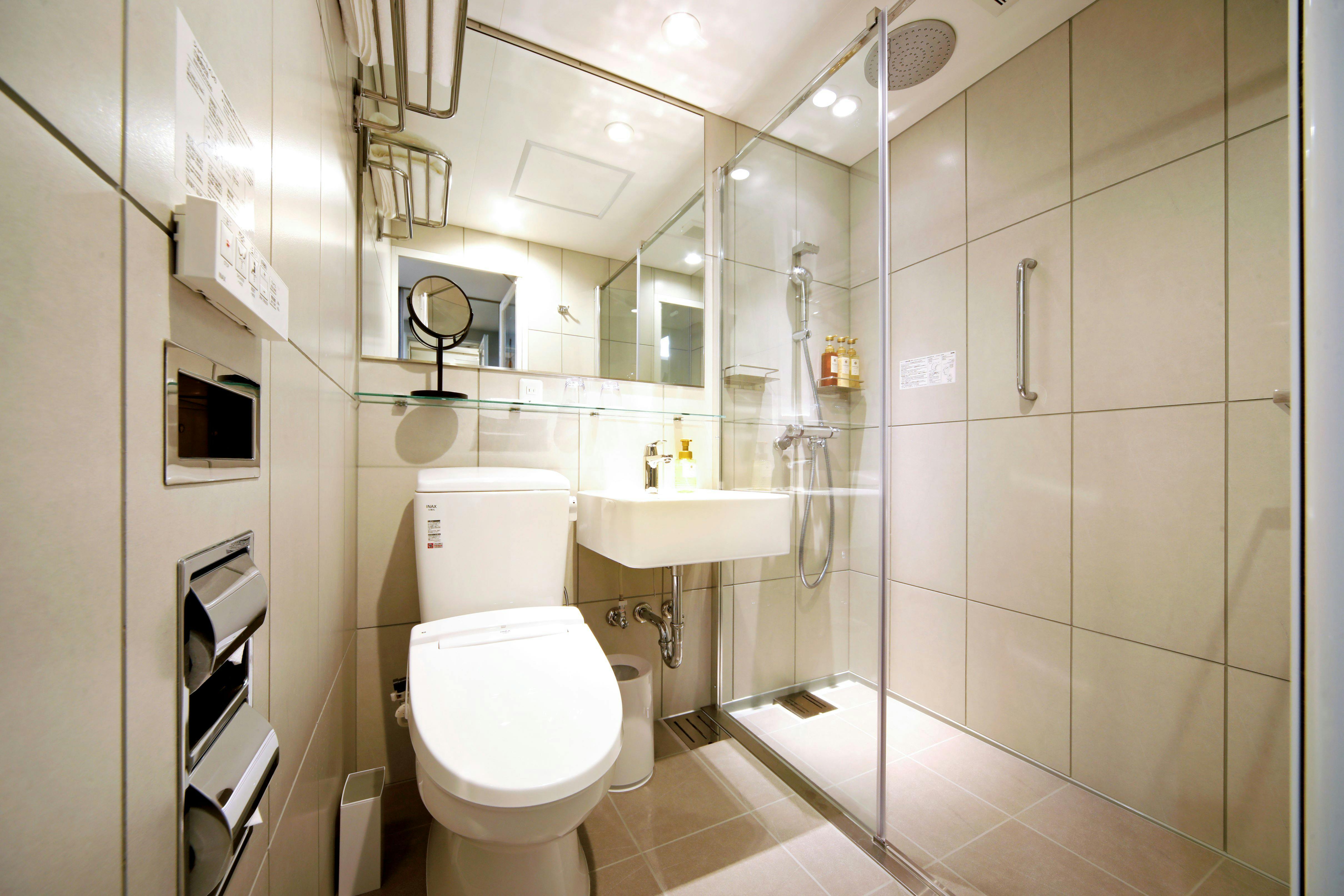 ห้องน้ำฝักบัวเรนชาวเวอร์ (ไม่มีอ่างอาบน้ำ)