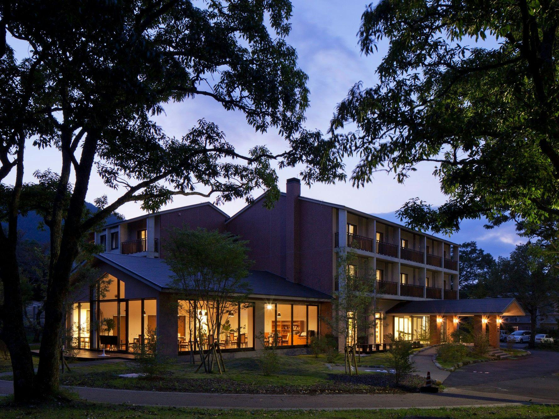 Auberge Cosmos