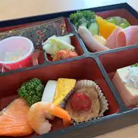 *ตัวอย่างอาหารเช้า/เปลี่ยนเมนูทุกวัน・อาหารเช้าสไตล์ญี่ปุ่นและตะวันตก