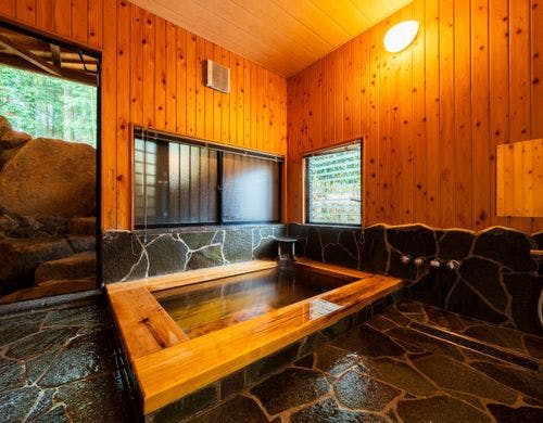 檜の内風呂