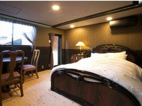 オーベルジュ天空　別邸　母里