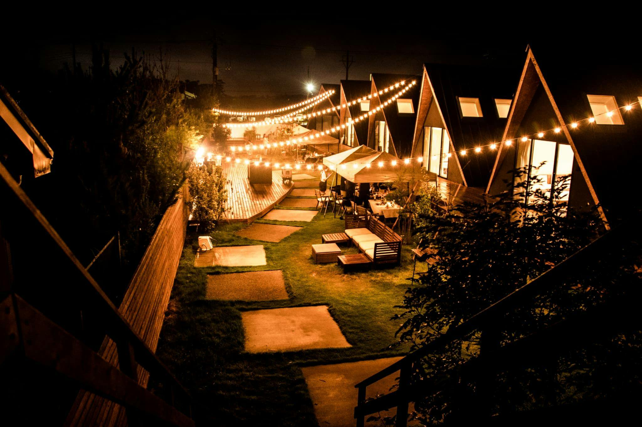 TENT ที่มองจากดาดฟ้าชมวิว