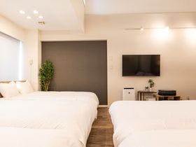 ＲＩＶＥＲ　ＣＥＮＴＲＡＬ　ＨＩＲＯＳＨＩＭＡ