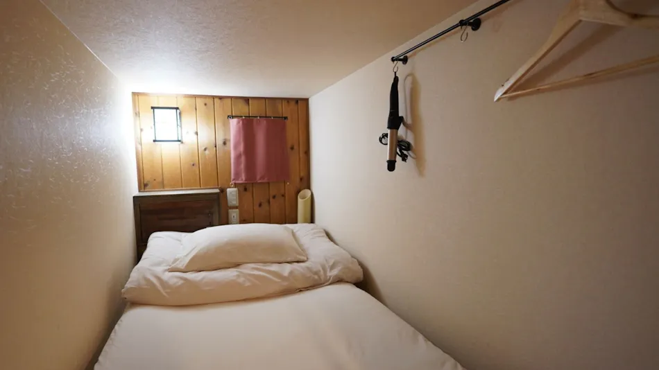 Hostel Knot