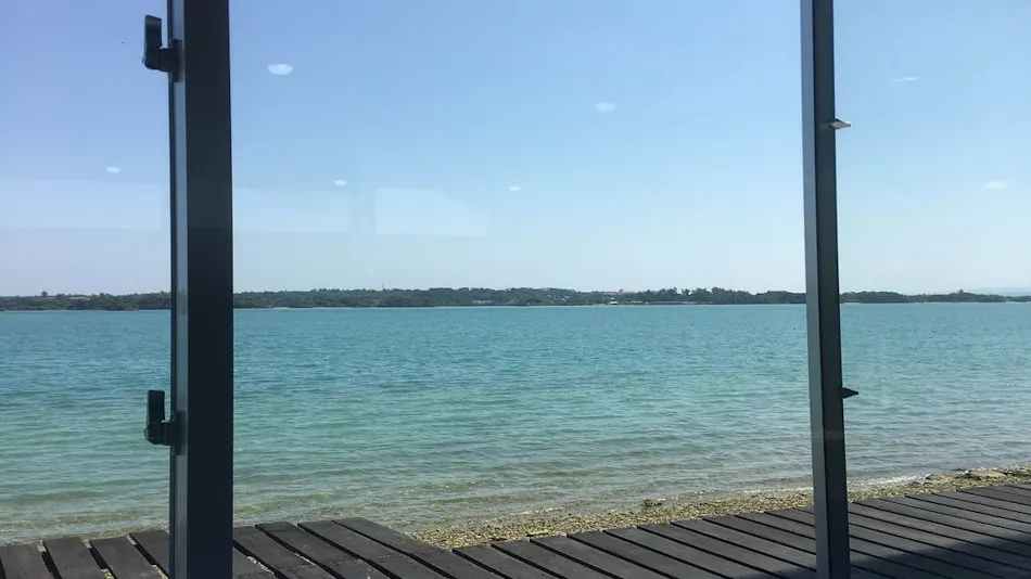 Ner Beach