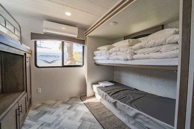Awashima Seaside Cottage
