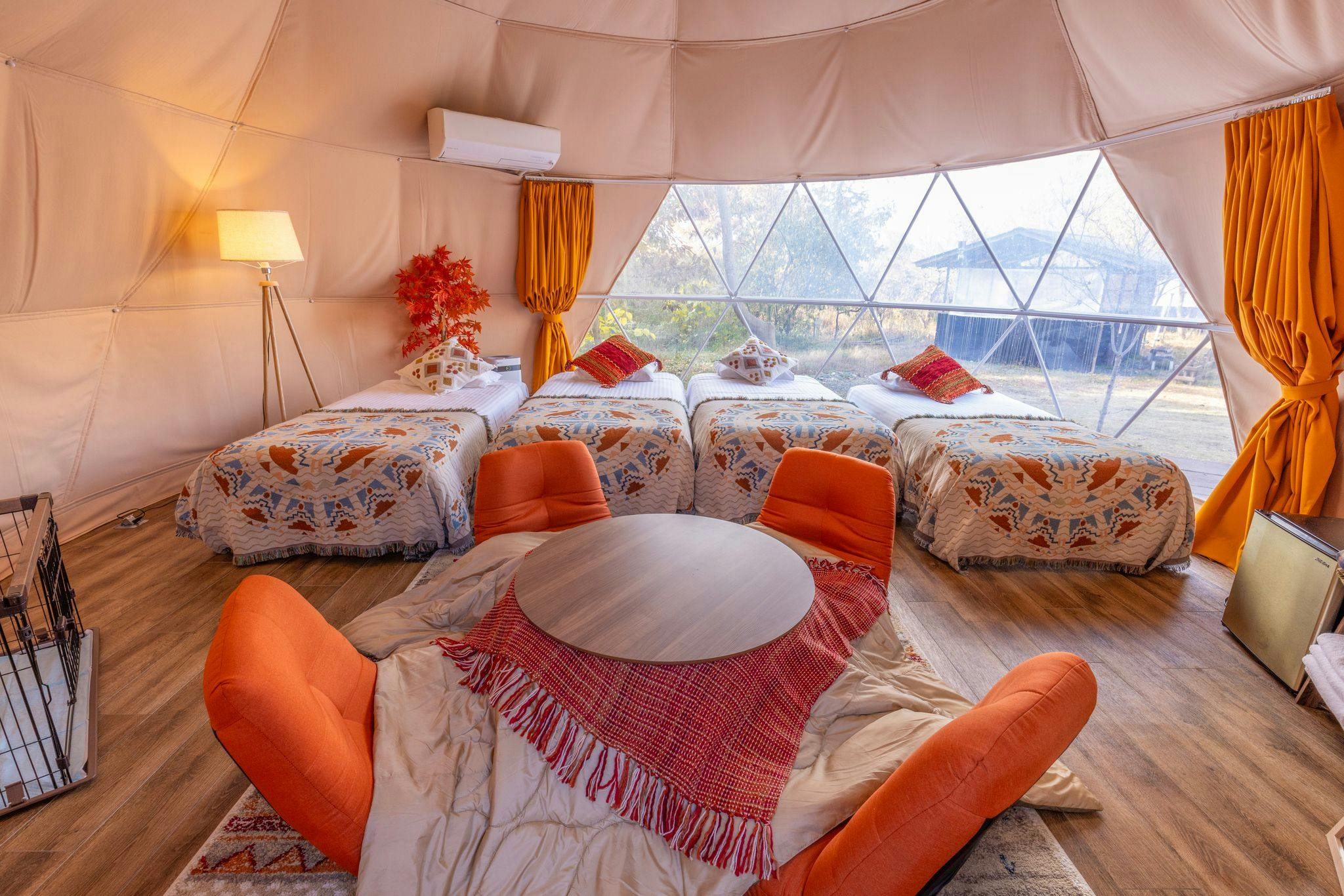 เฉพาะฤดูใบไม้ร่วงและฤดูหนาว - พร้อมโต๊ะโคทัตสึ!