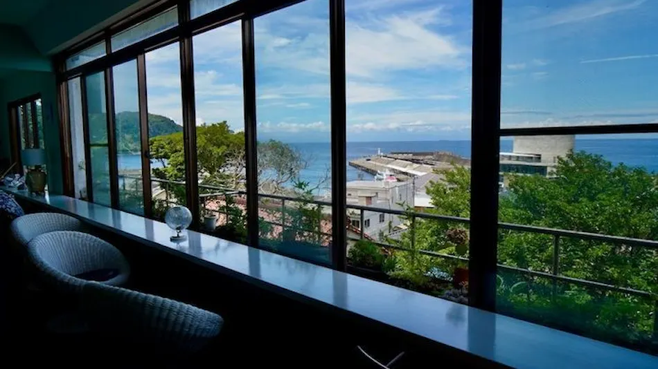 Hotel MOANA Spectacular Ocean View Cafe Lounge