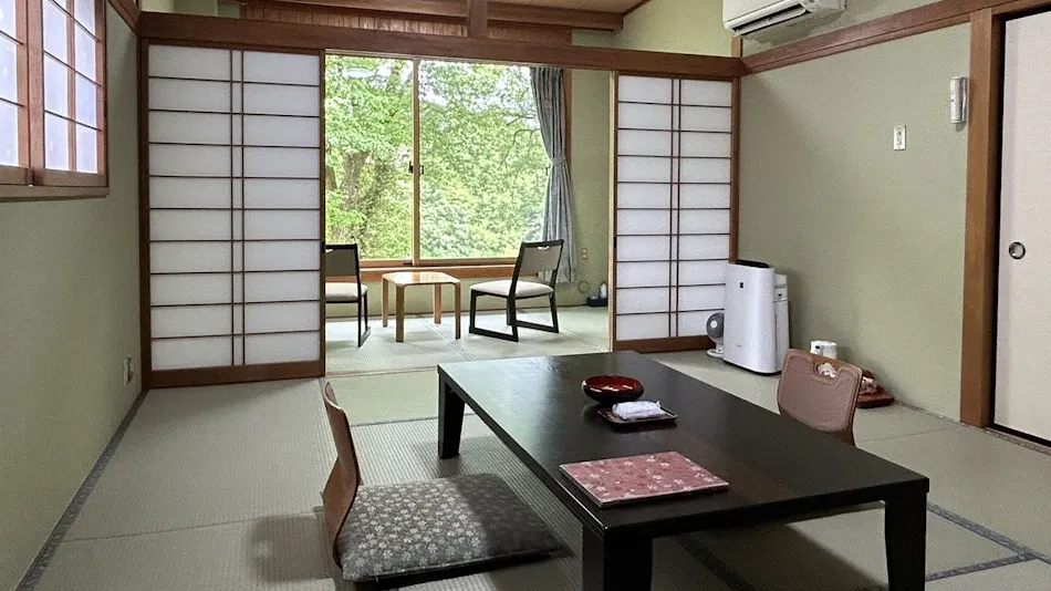 Kinuno Yado Shiki Ootoro