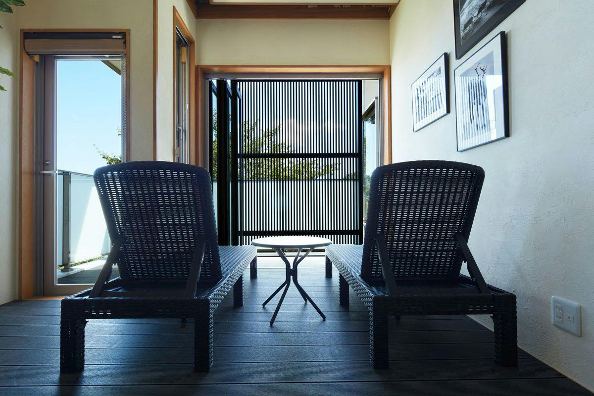 Rembrandt Atsugi Annex