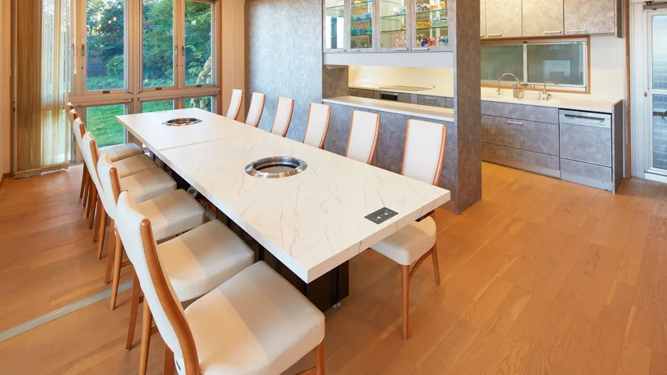 Rembrandt Atsugi Annex