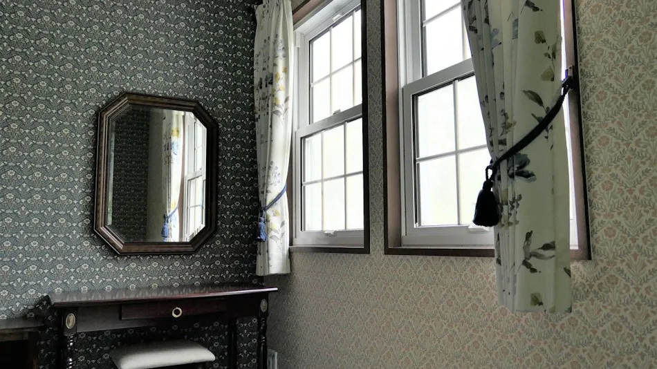 BLUEBELL COTTAGE