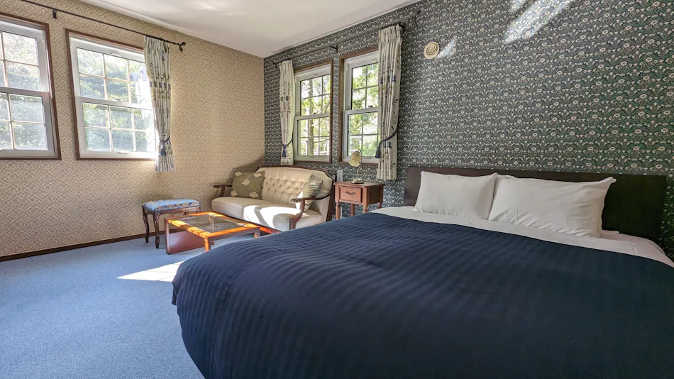 BLUEBELL COTTAGE