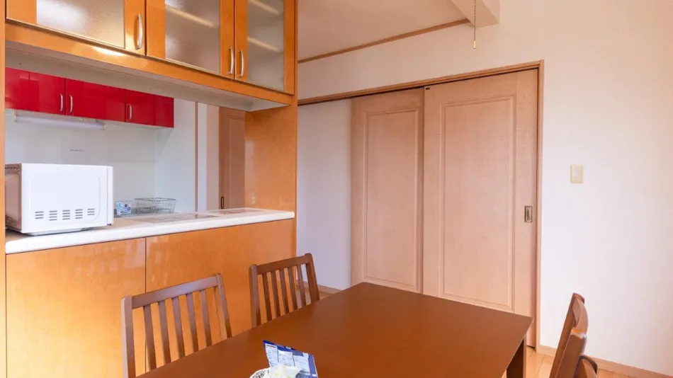 Goodrich Aizumi Inn