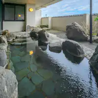 น้ำพุร้อนธรรมชาติ