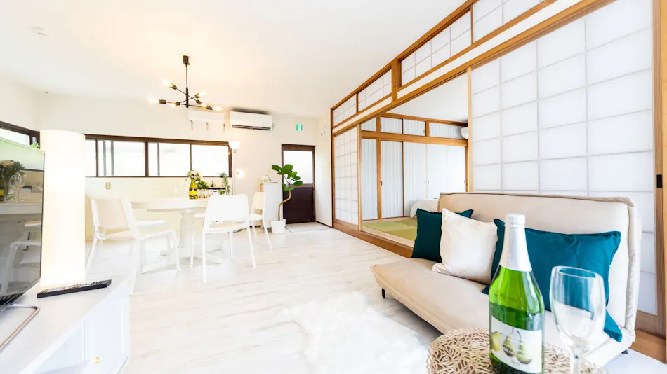 Awaji Seaside Villa in Goshiki