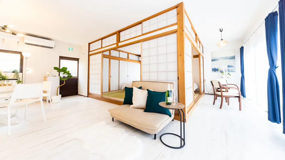 Awaji Seaside Villa in Goshiki
