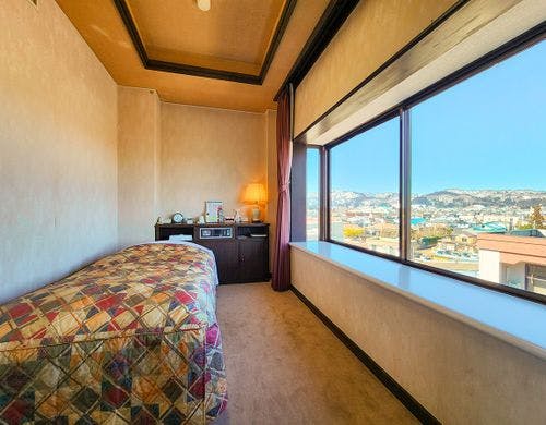 ＃ファミリールーム〈シングル部屋〉