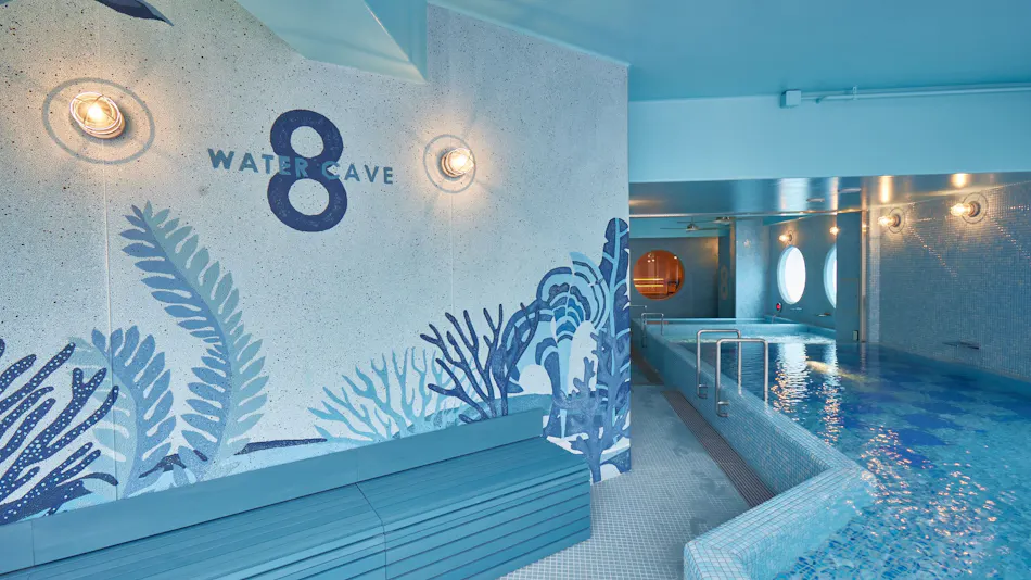 8HOTEL SHONAN FUJISAWA