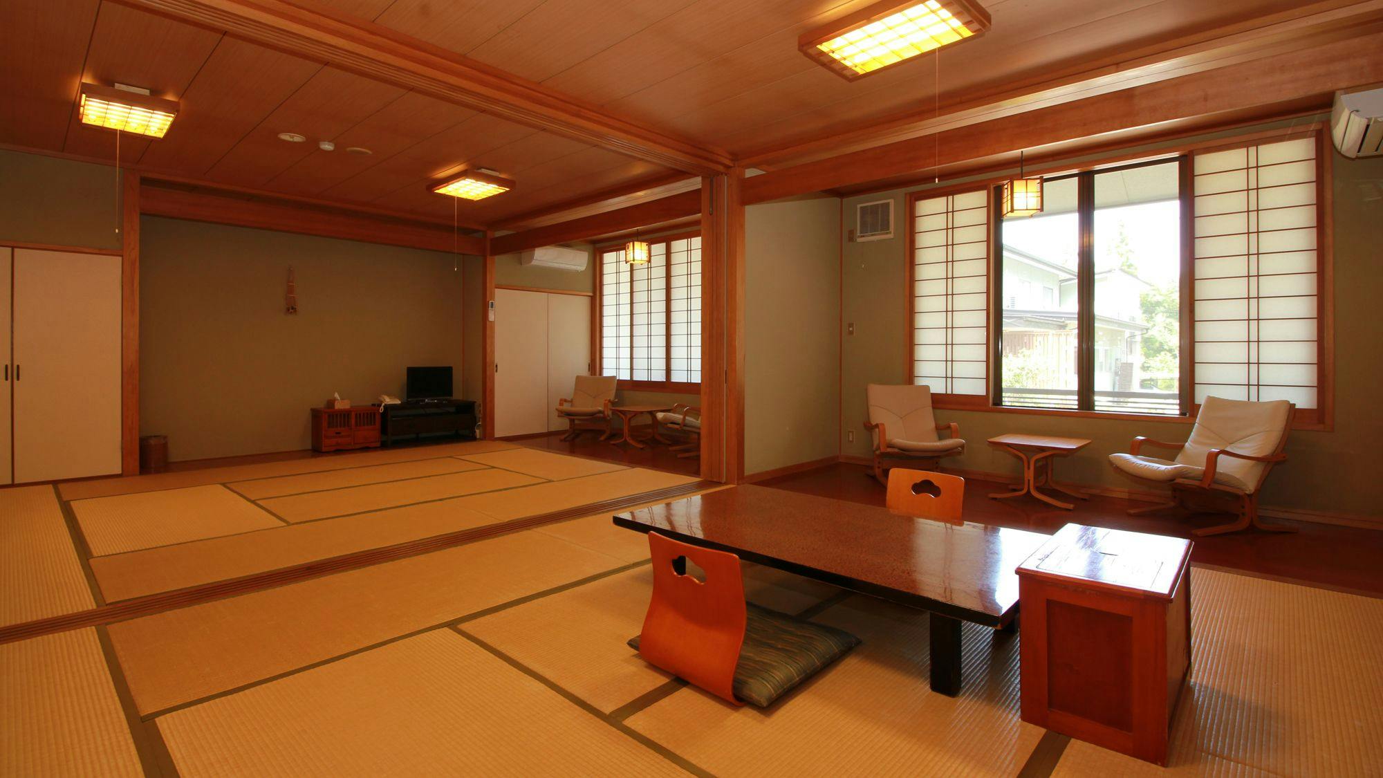 #12 เสื่อทาทามิ 2 ห้อง 【あやめ-ayame-】