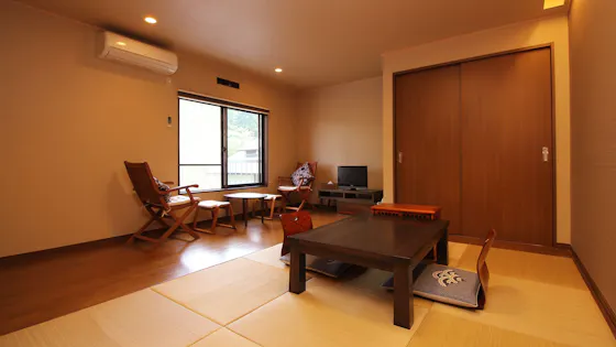 ห้องสไตล์ญี่ปุ่นโมเดิร์น 【あけび-akebi-】