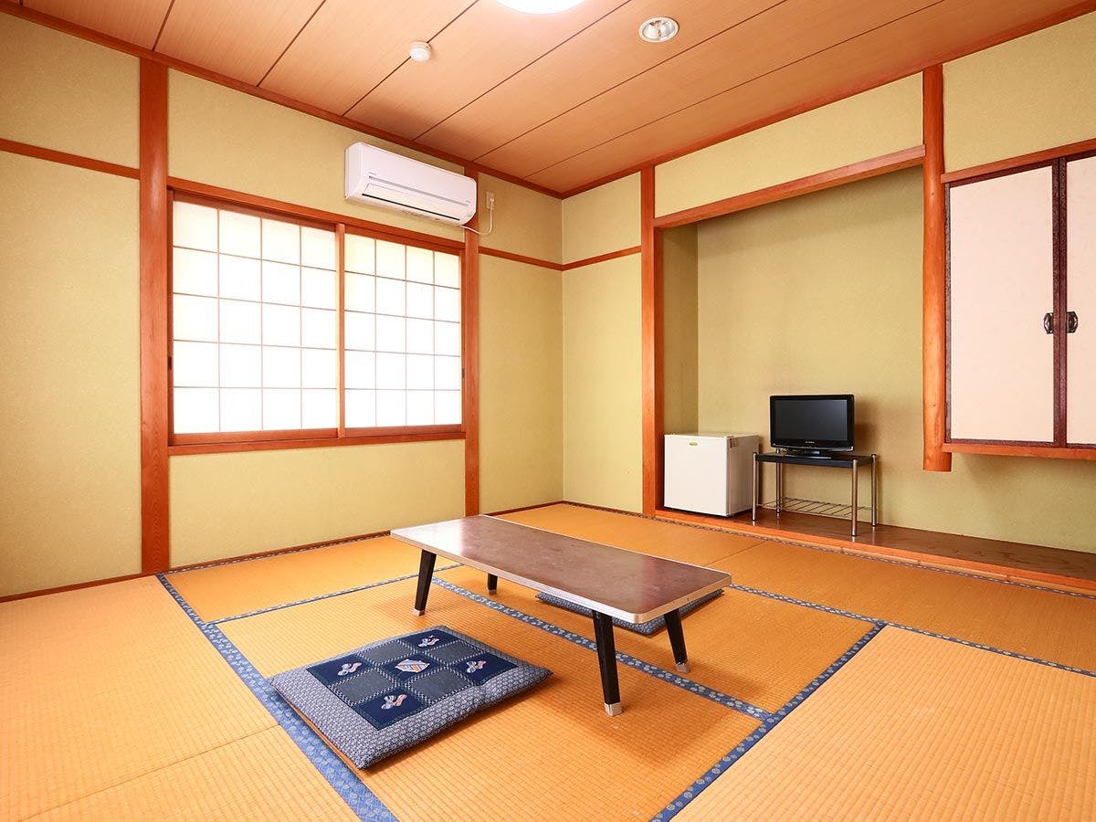 8조 일본식 방, 모든 객실에 세면대가 있습니다!