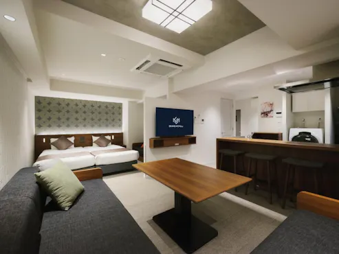 ห้องสวีทพร้อมระเบียง