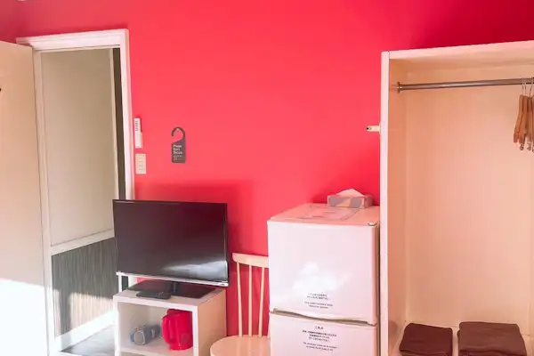 ห้องพักเตียงคู่พร้อมห้องน้ำในตัว