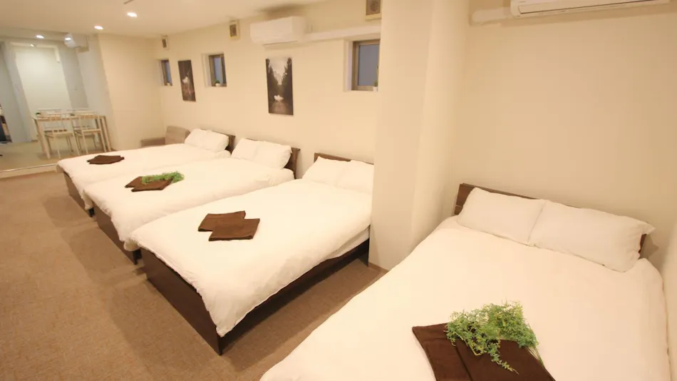 LUANA Hotel in Koenji