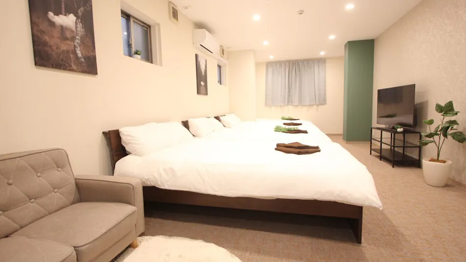 LUANA Hotel in Koenji