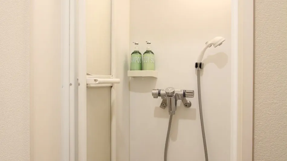 LUANA Hotel in Koenji