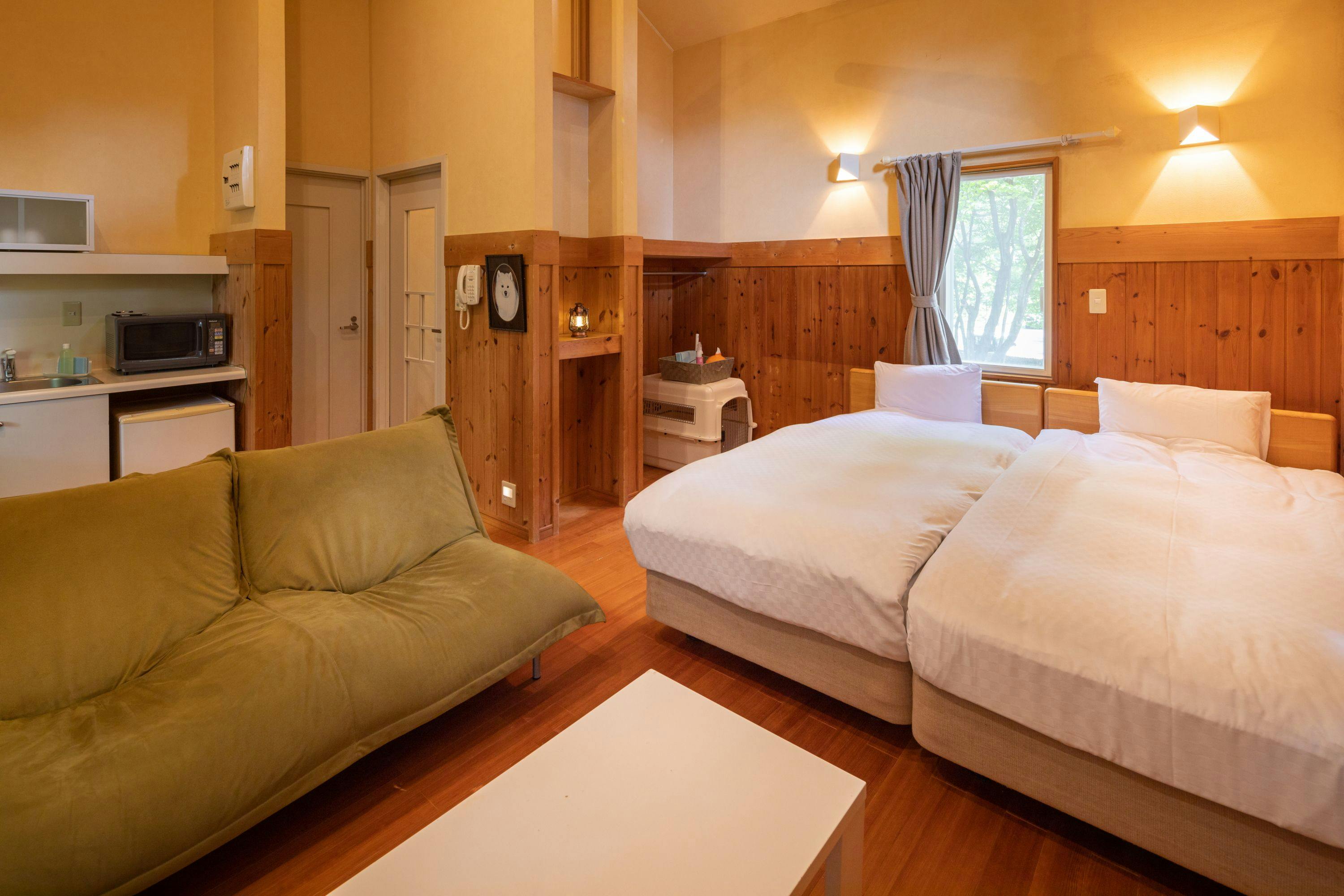 【好萊塢雙床房◆小屋】